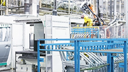 Motion Conveyance Solutions product, scratch protection runners for assembly lines